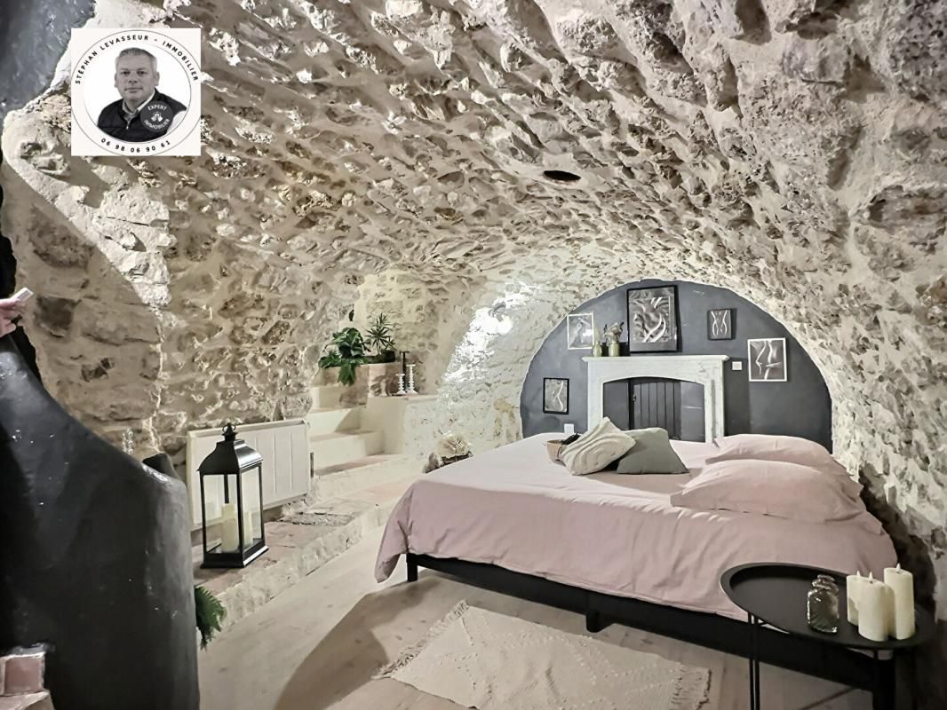 LORGUES APPARTEMENT ATYPIQUE 2