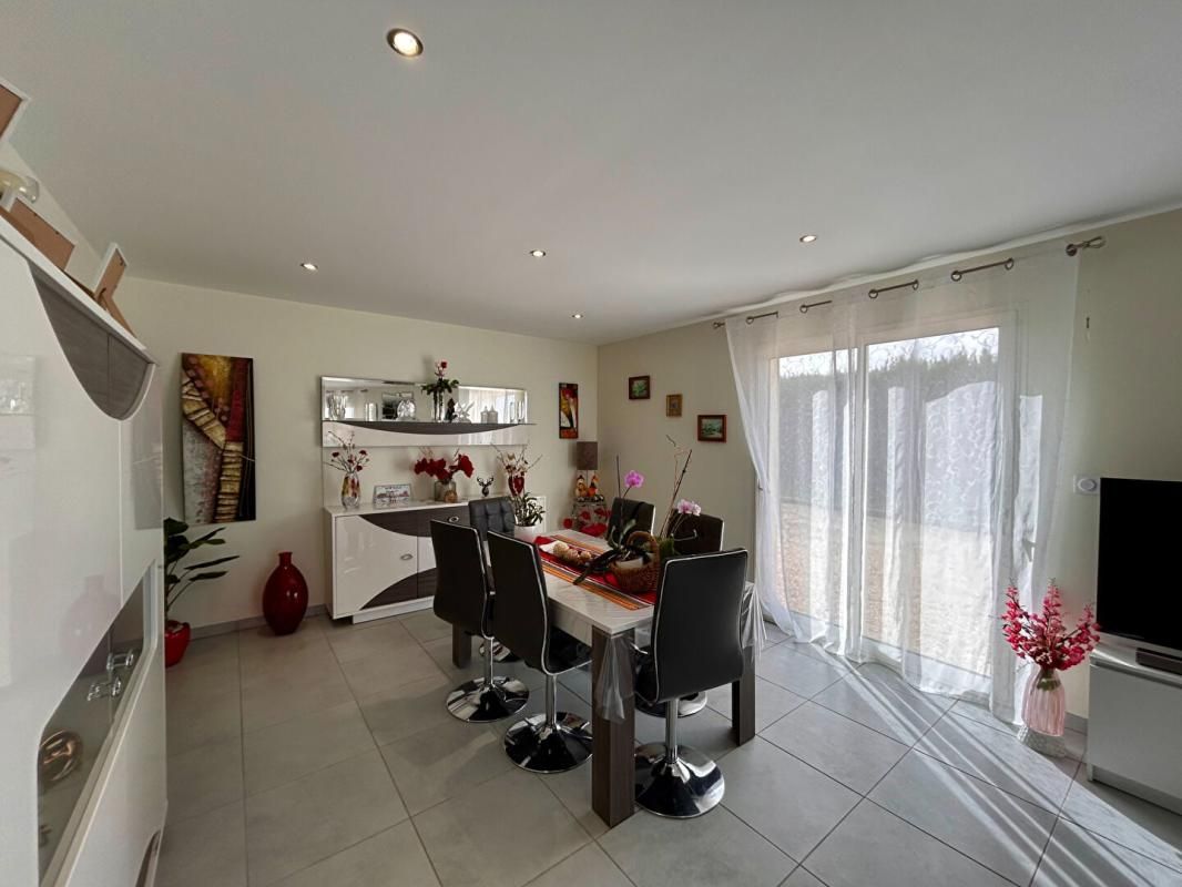 BOULAZAC A vendre, maison de plain-pied récente au coeur d'un quartier résidentiel de Boulazac-isle-manoire 24750 4