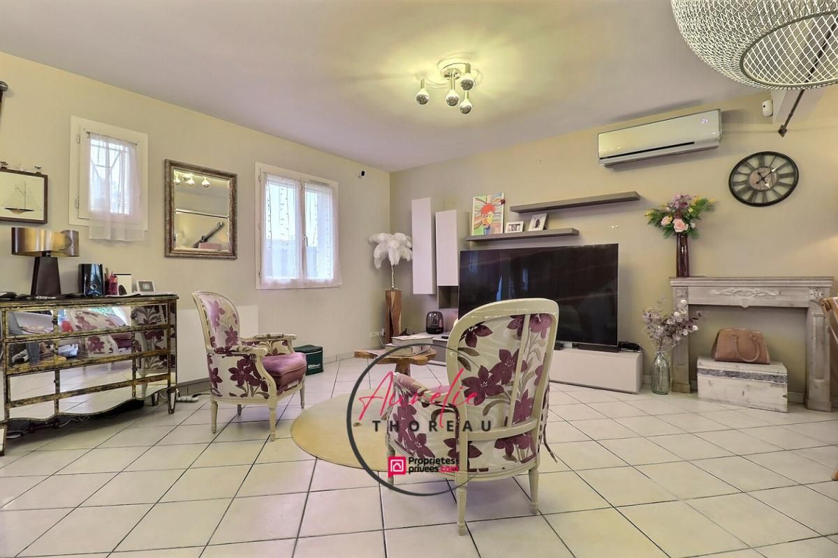 CHILLEURS-AUX-BOIS Maison 5 chambres terrain clos 1