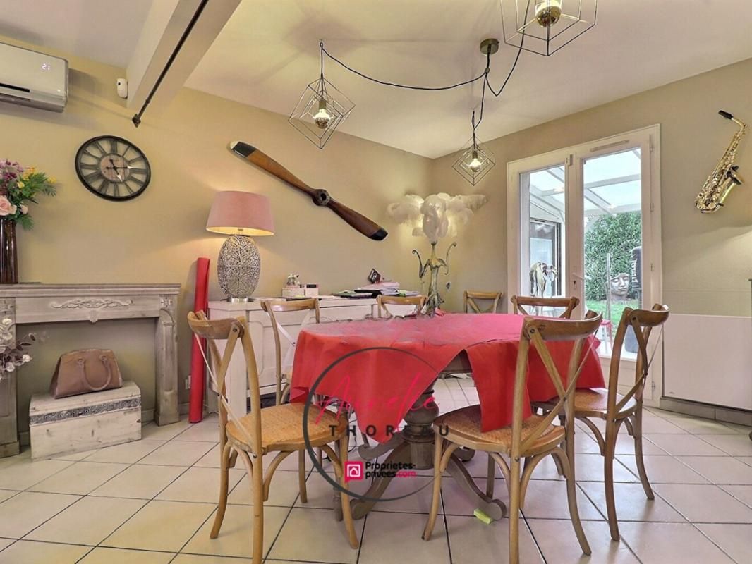 CHILLEURS-AUX-BOIS Maison 5 chambres terrain clos 2