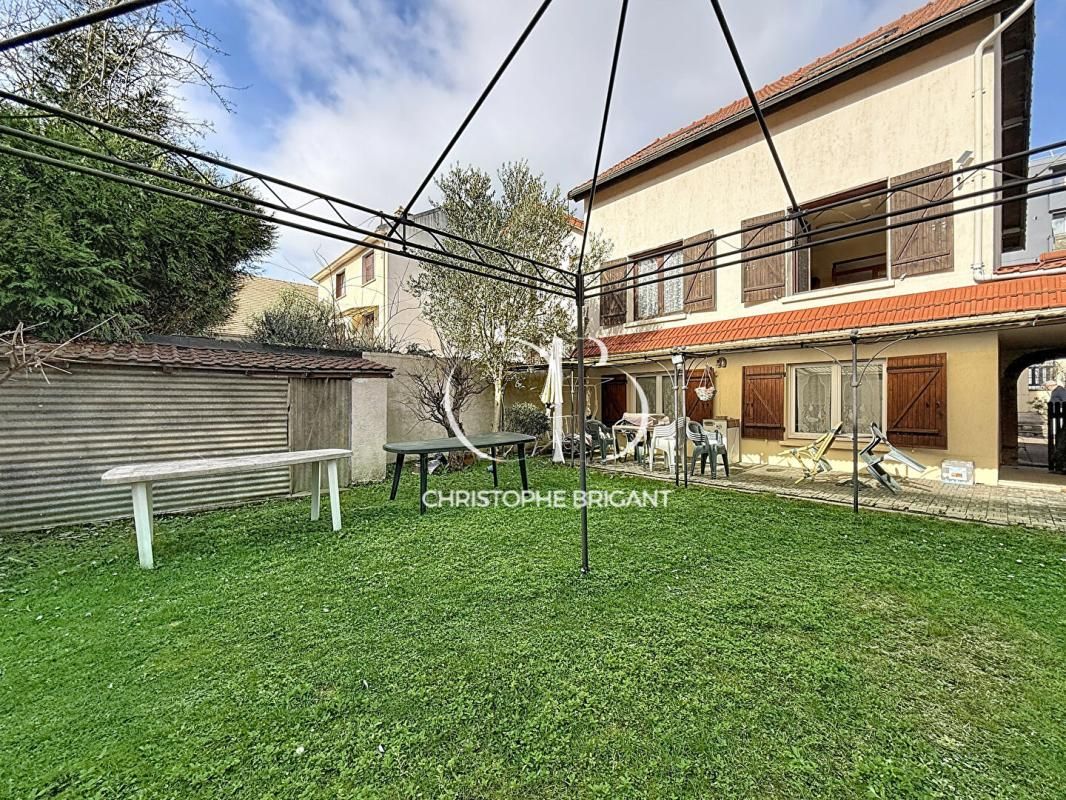 Maison Villejuif 5 pièce(s) 135 m2