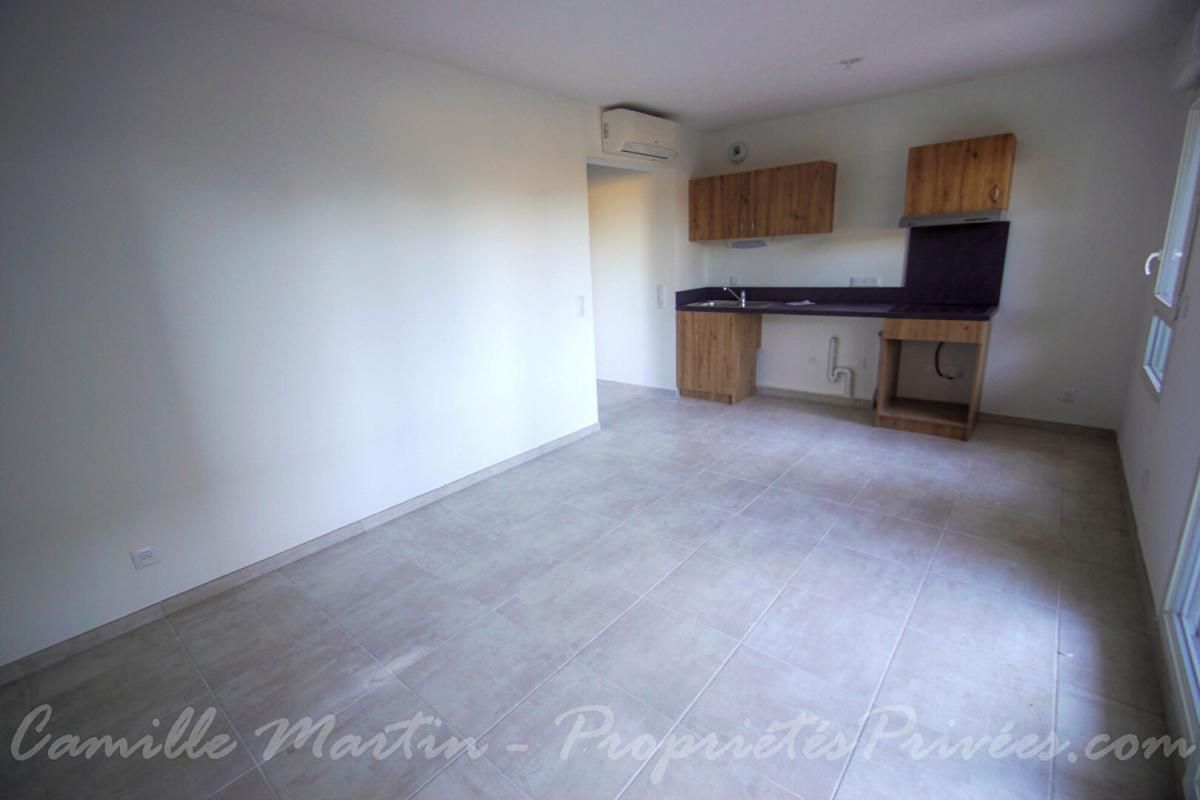 Appartement Frejus 2 pièce(s) 38.69 m2 + parking