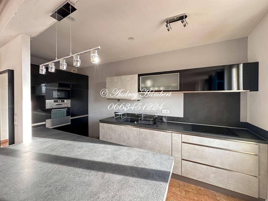 MANOSQUE MANOSQUE centre, luminosité et charme intemporel pour ce DUPLEX de 73 m² avec de beaux volumes 3