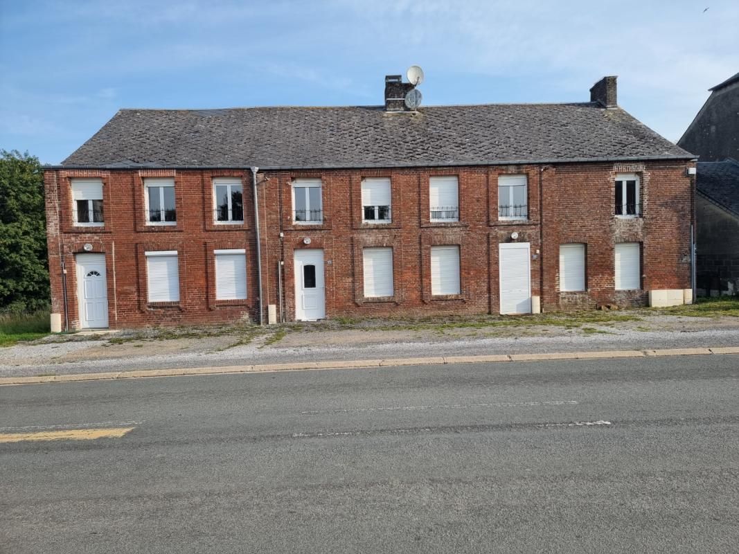 ETEIGNIERES Maison  14 pièce(s) 311 m2 1