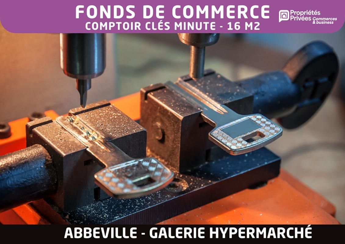 ABBEVILLE- Boutique comptoir 16 m², galerie Hypermarché