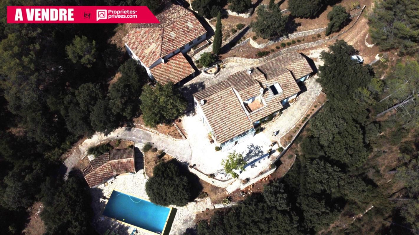 PIGNANS Pignans maison 10 pièce(s) 225 m2 + 233 m² annexe piscine 3