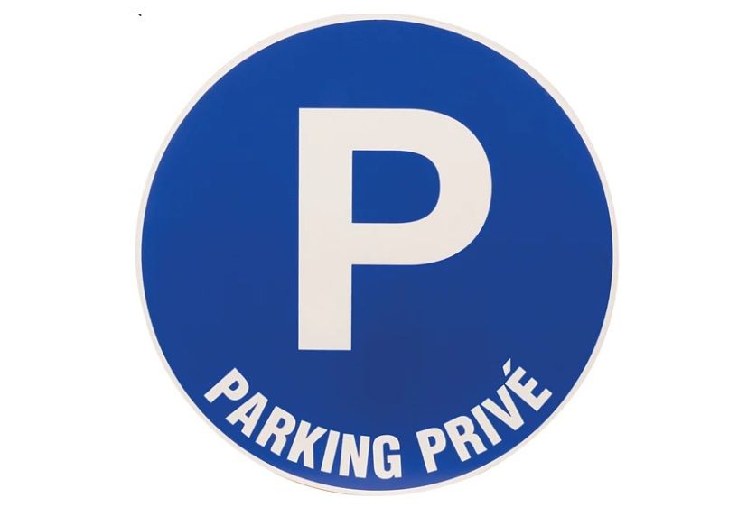 THONON-LES-BAINS EXCLUSIVITE Thonon Stationnement proche centre et place du marché (74200) 3