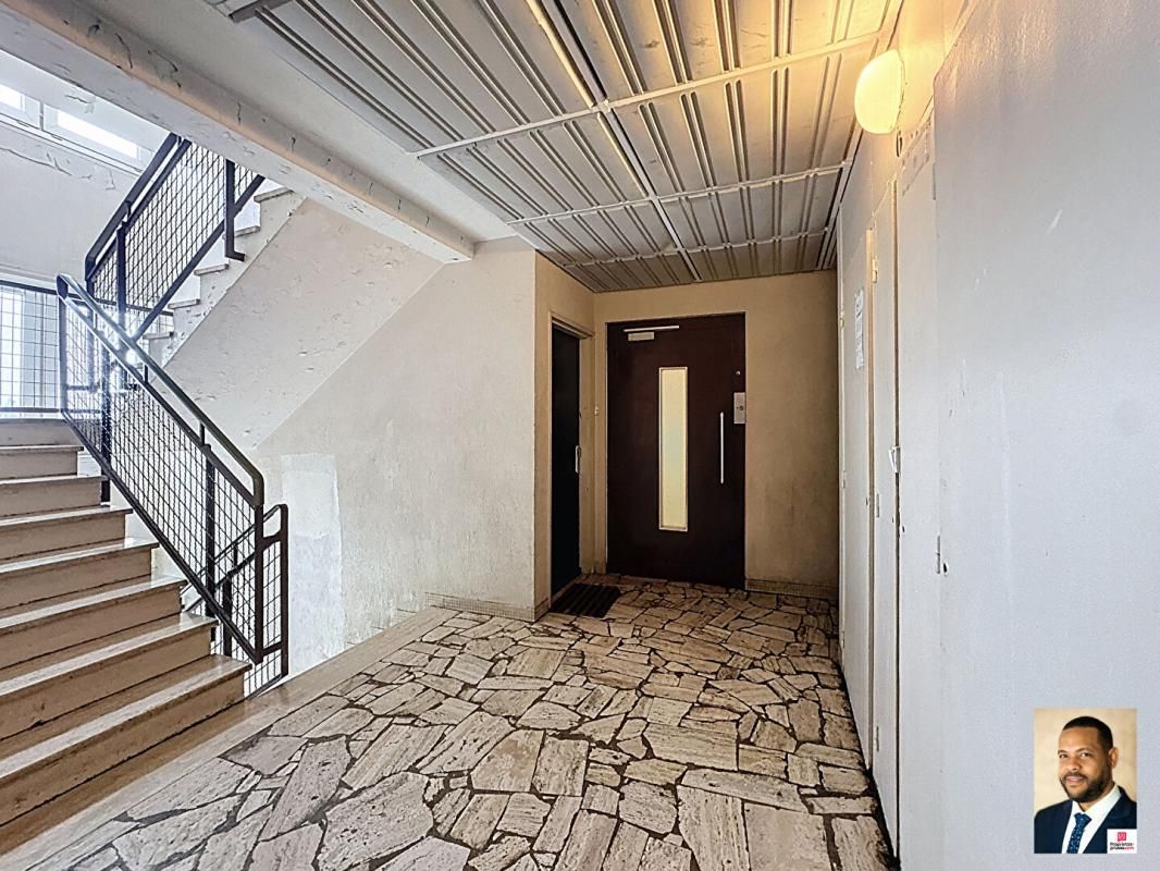 SAVIGNY-SUR-ORGE Appartement  3 pièce(s) 54 m2 + cave 2