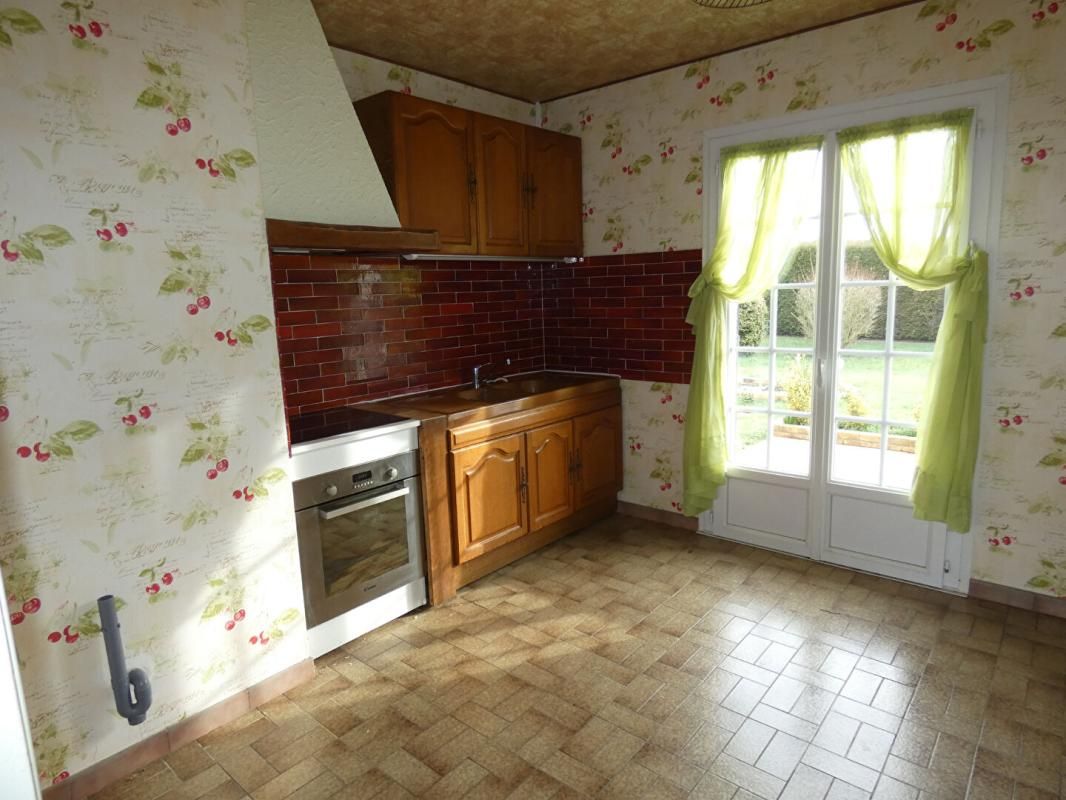 ILLIERS-L'EVEQUE Maison 2 chambres 74 m² 4