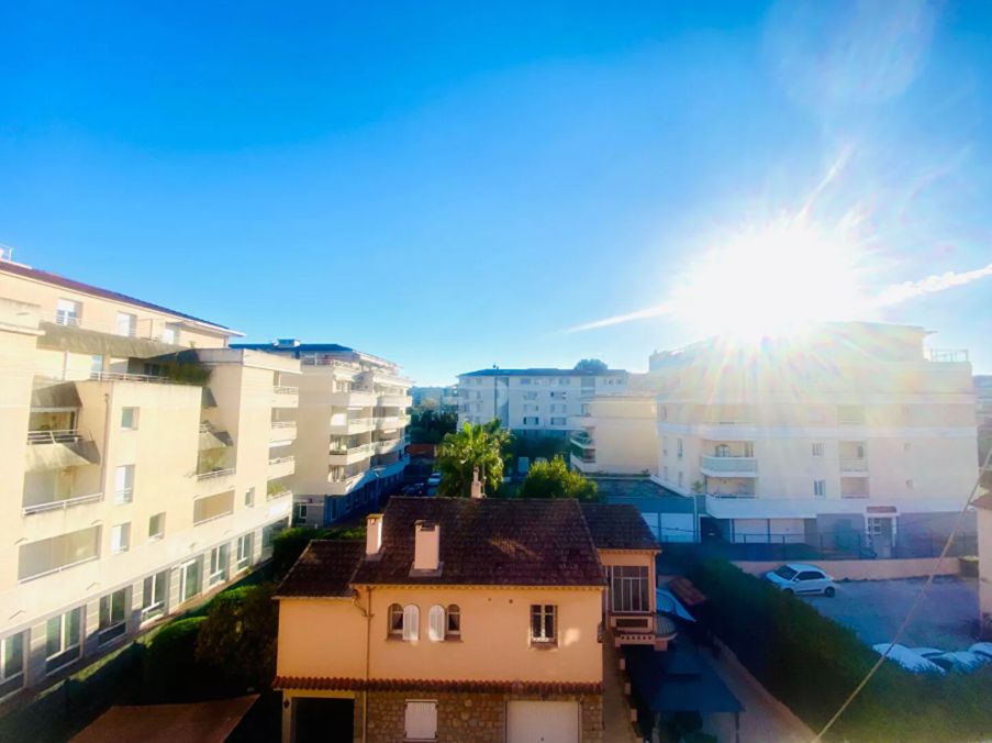 Appartement Mandelieu La Napoule 3 pièce(s) 67 m2