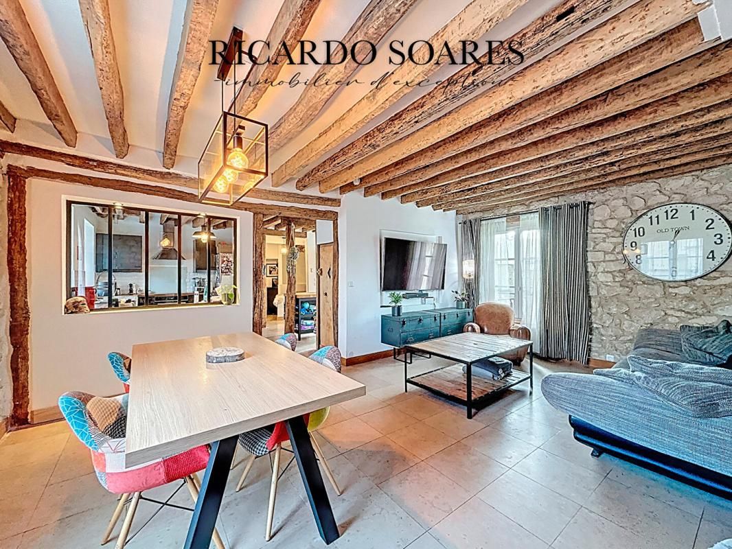 VEMARS VEMARS 95470 - MAISON DE CARACTÈRE EN PIERRES / 3 CHAMBRES / GRENIER AMÉNAGEABLE / JARDIN / CAVE TOTAL 2