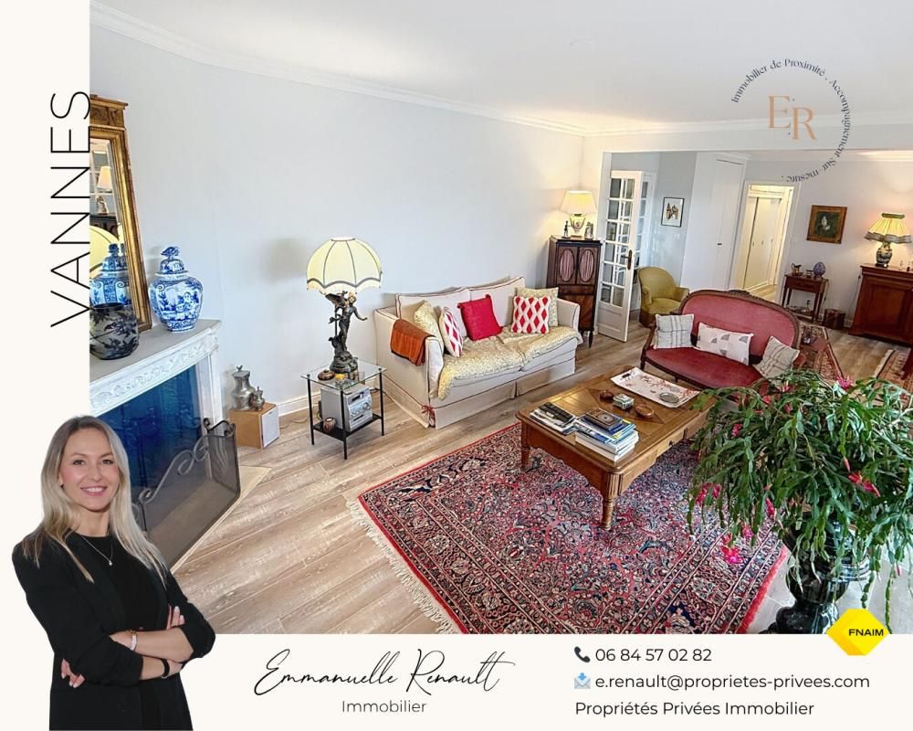 Vannes Albert 1er T4 lumineux de 108 m² avec balcon, 2 parkings et caves. A pied du Port