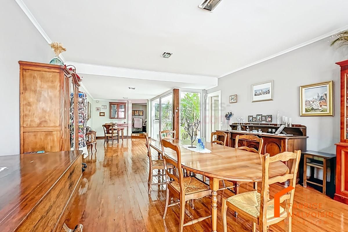 MONTREUIL Maison Montreuil Sur Mer 16 pièce(s) env. 420 m2 2