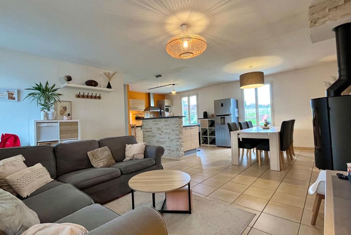 RIBECOURT-DRESLINCOURT Maison Ribecourt Dreslincourt 5 pièce(s) 103 m2 3