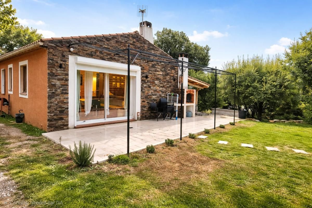 Villa familiale avec piscine ? Calme absolu sur 1500 m² de terrain