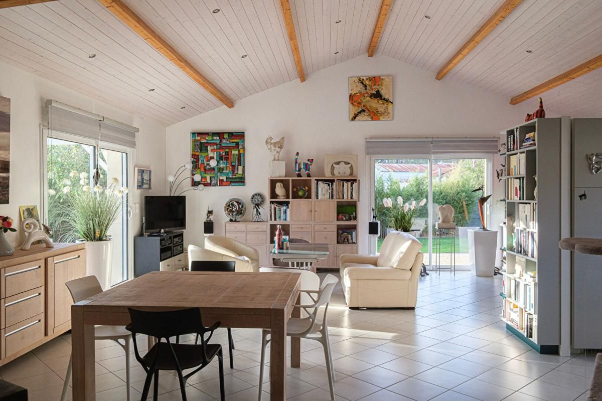 SAINT-MICHEL-CHEF-CHEF Maison de plain-pied Saint Michel Chef Chef proche Mer 4 pièce(s) 122 m2 hab avec garage 4