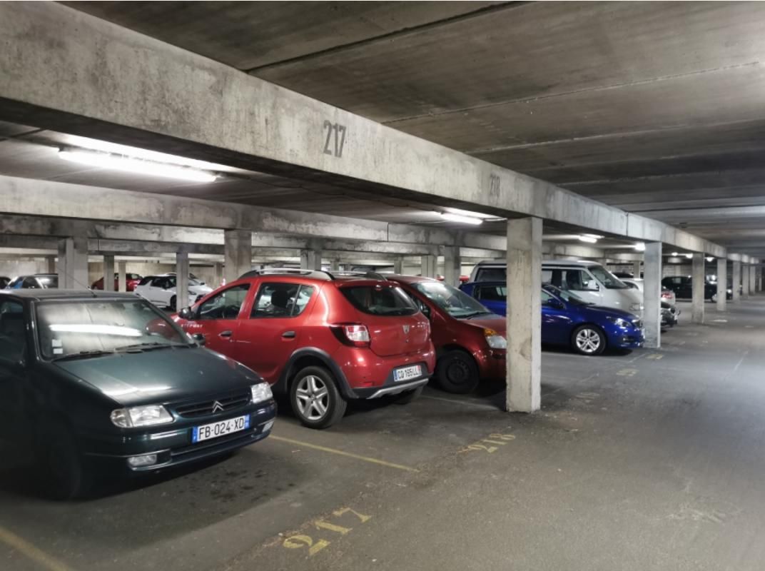 ANGERS Parking / box Angers 4