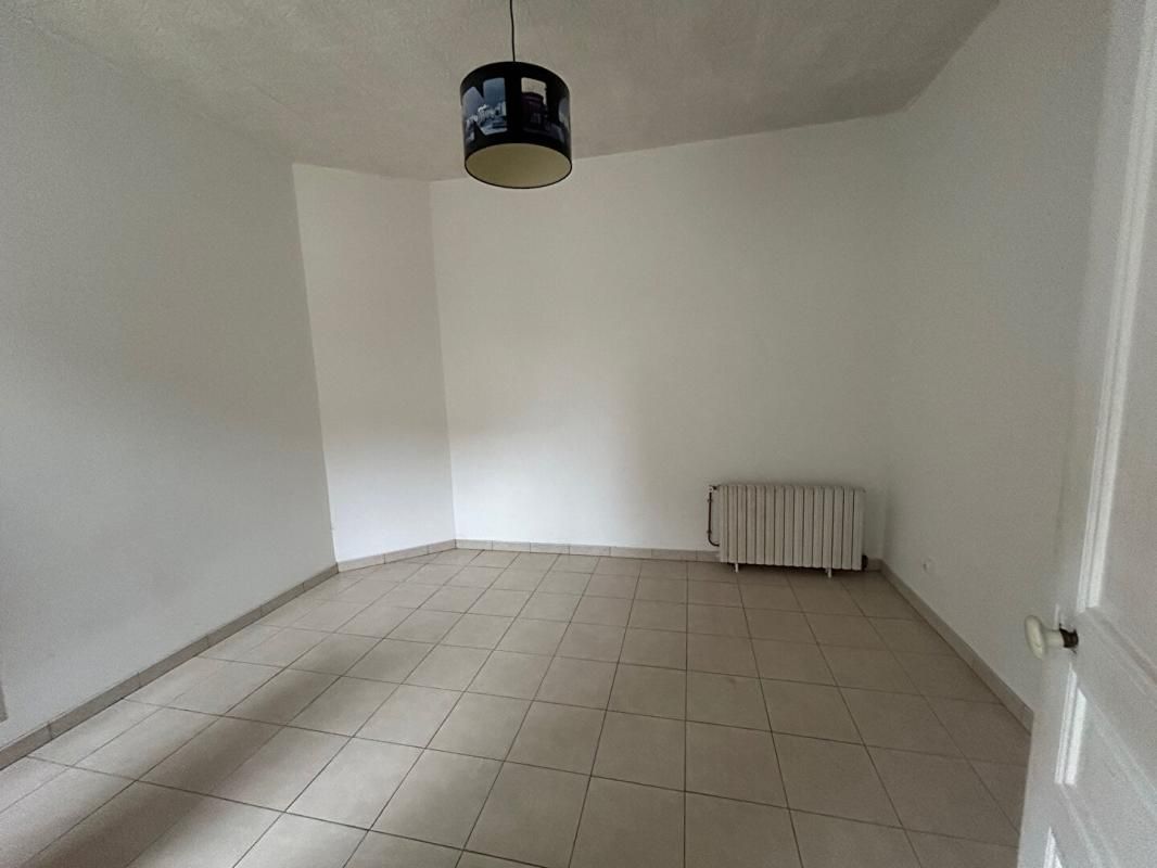 CHAUNY Maison Chauny 4 pièce(s) 115 m2 3