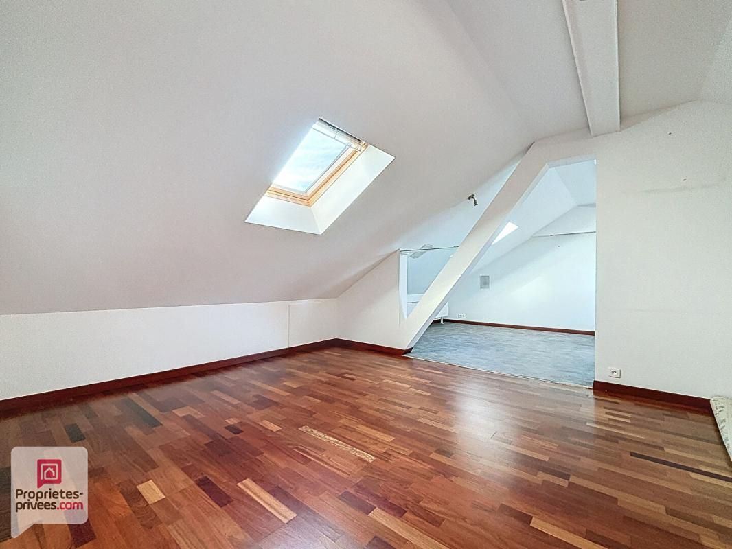 SAINT-NICOLAS-DE-PORT Appartement Saint Nicolas De Port 4 pièce(s) 160 m2 3