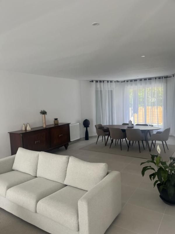 LE MANS Maison Le Mans  RIBAY UNIVERSITE HOPITAL 8 pièce(s) 210 m2 3