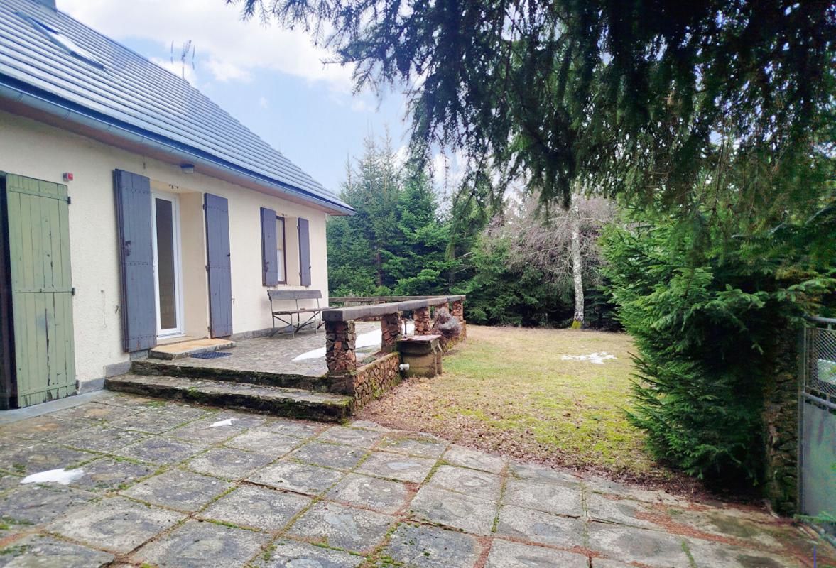 MONT LOZèRE ET GOULET Maison sur une parcelle de 621 m² 2