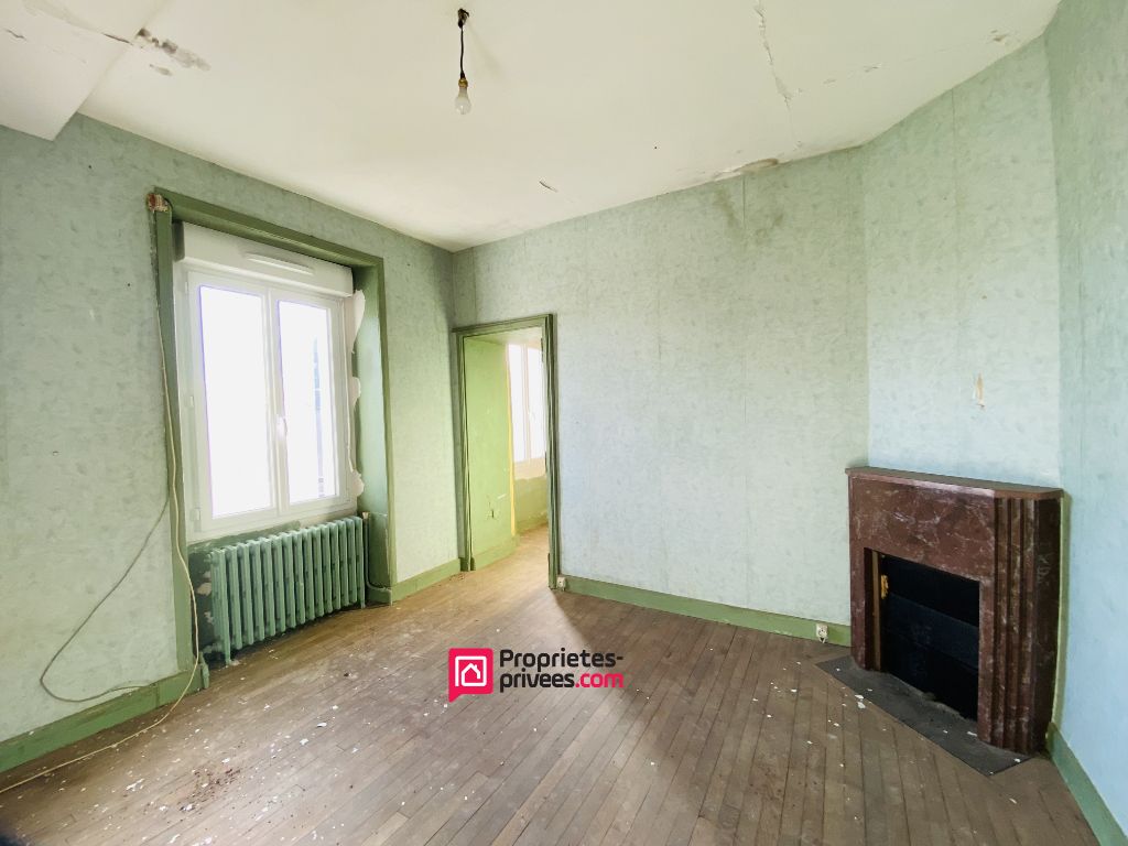 JUIGNE-DES-MOUTIERS Maison Juigne Des Moutiers 8 pièce(s) 160 m2, 5 chambres 3