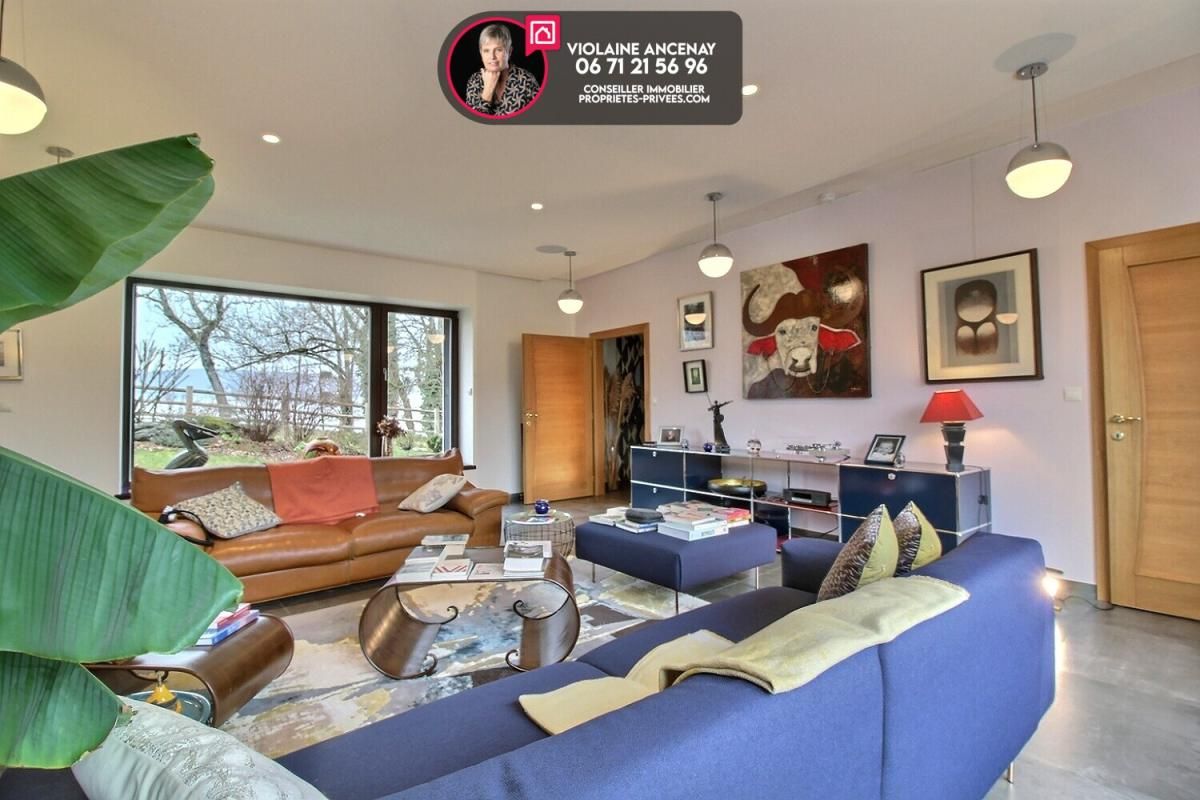 MONTAGNOLE Maison Montagnole, 320 m2 habitables 3