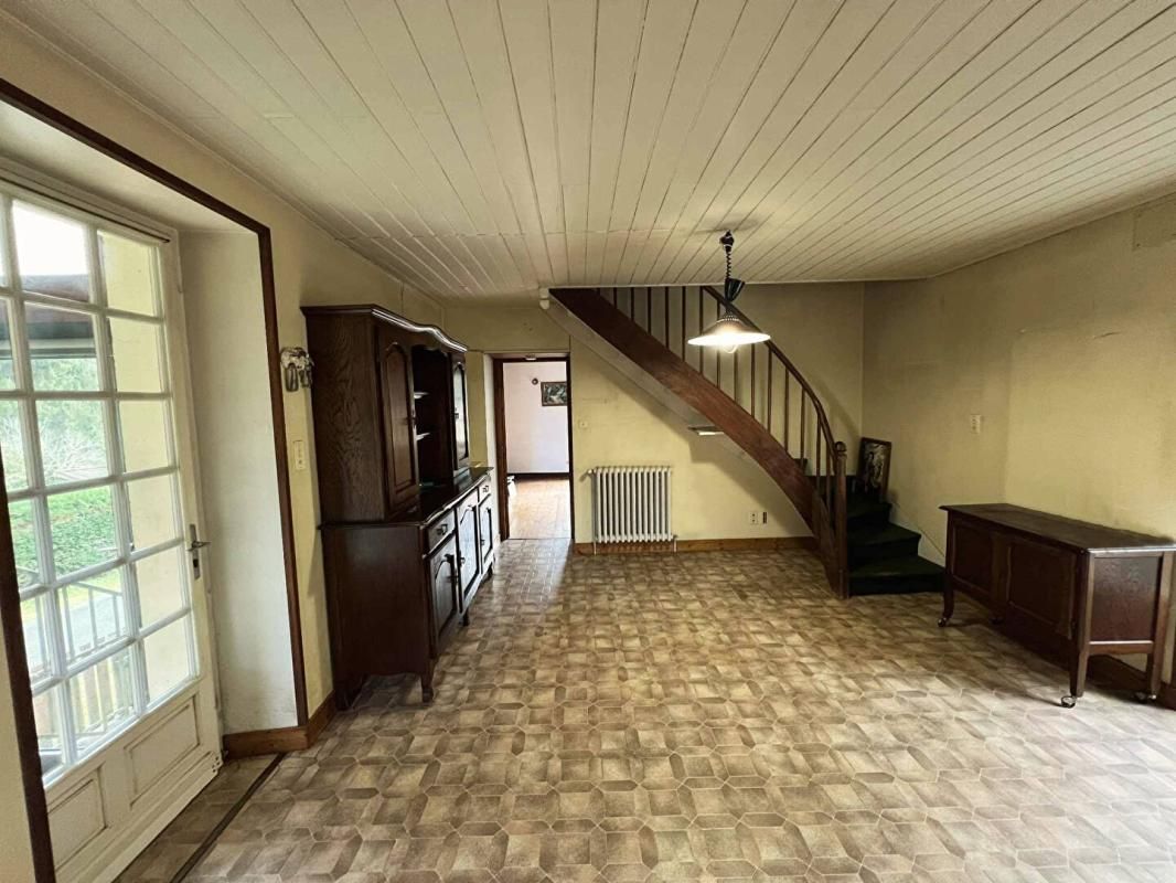 NANTHEUIL Maison Nantheuil 6 pièce(s) 100 m2 3