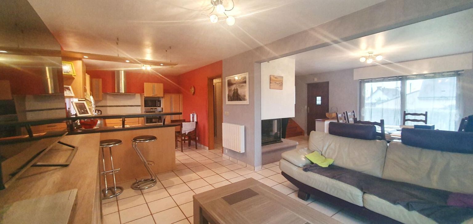 LA CHAPELLE-NEUVE Maison La Chapelle Neuve 4 chambres 3