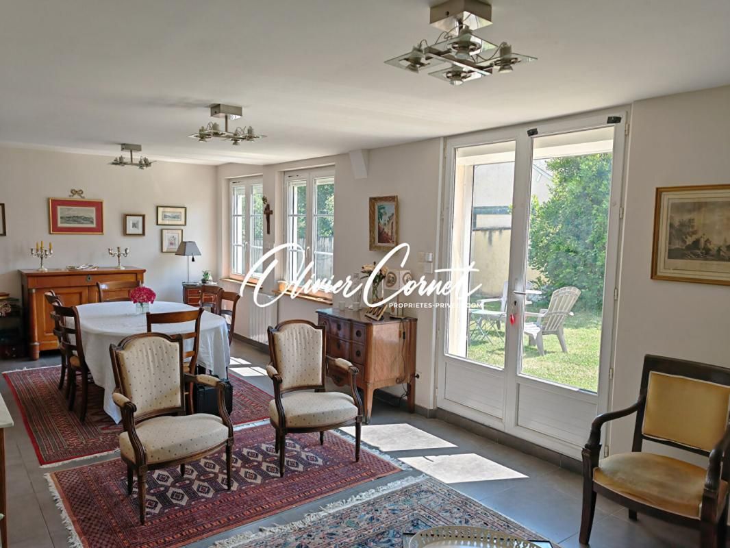 NOGENT-LE-ROTROU Maison Nogent Le Rotrou 9 pièces 169 m2 4