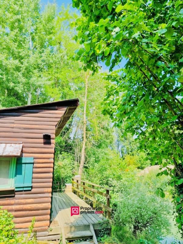 MOUROUX Terrain de loisirs 200m2 avec cabane aménagée 3