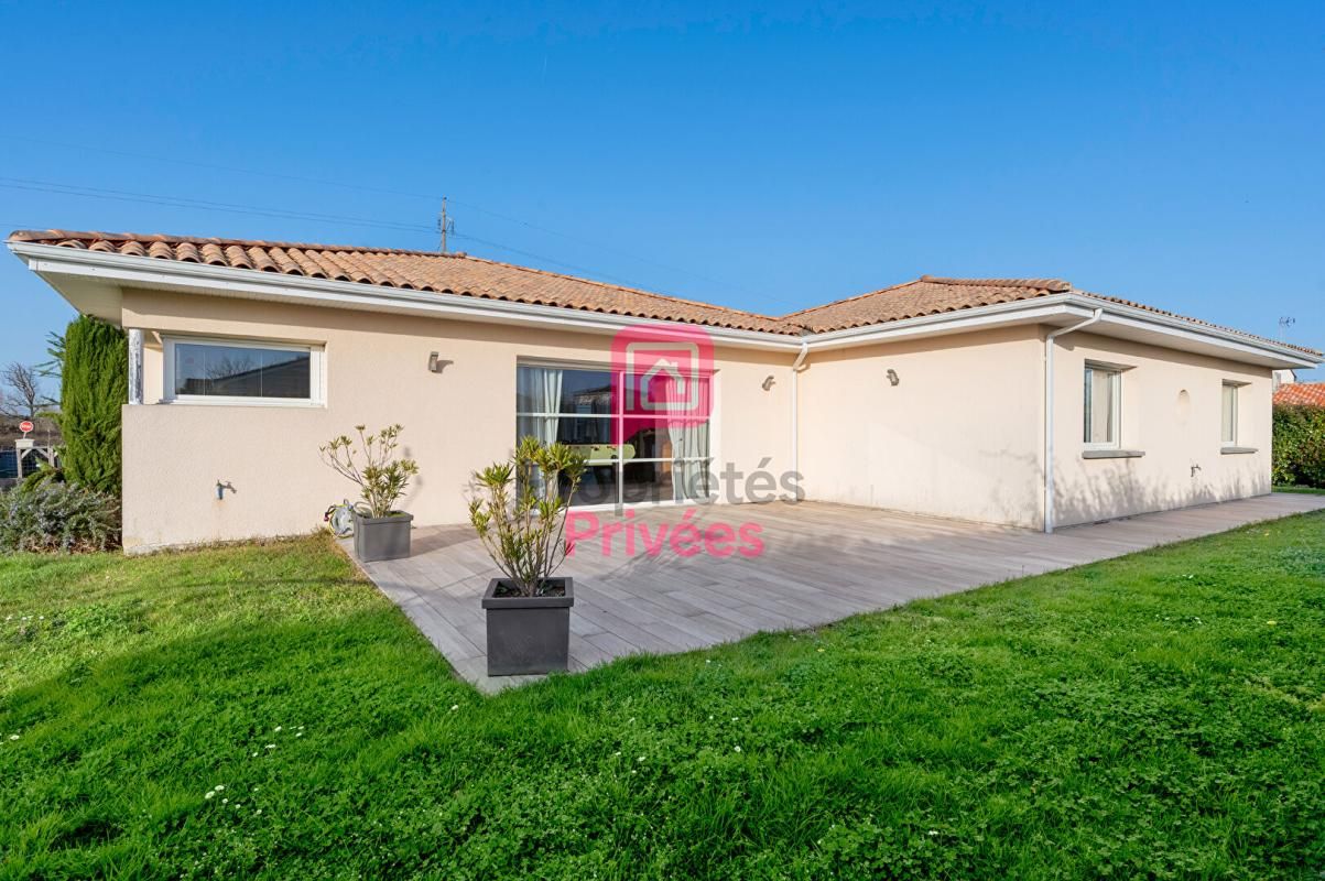 SAINT-LOUBES Maison familiale 175 m² - Piscine chauffée - Garage double - Saint-Loubès 4