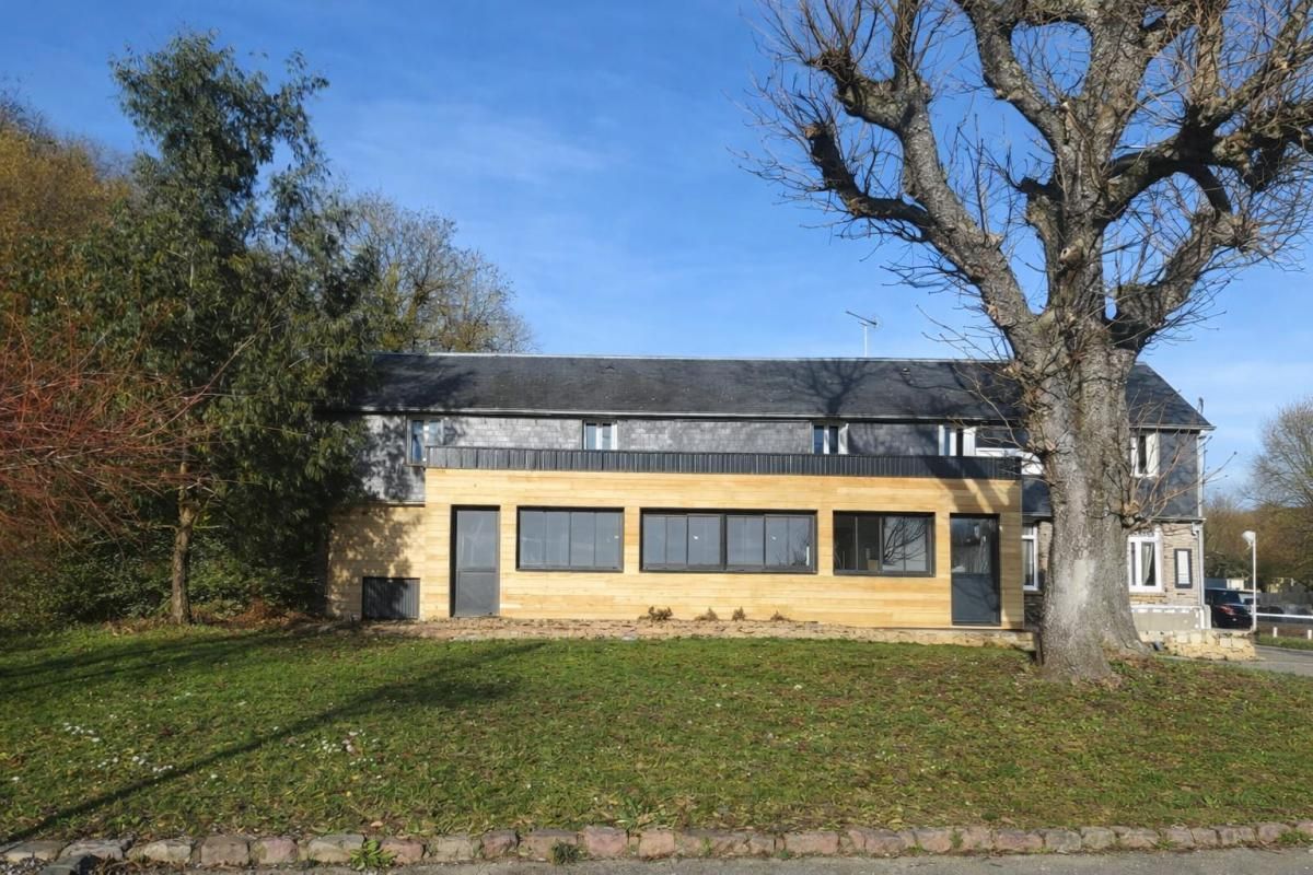 SANDOUVILLE Murs commerciaux Sandouville 270 m2 1