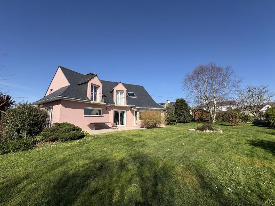 MOELAN-SUR-MER A vendre MOELAN SUR MER (29350) Maison 7 pièces 3 chambres 175 m2 2