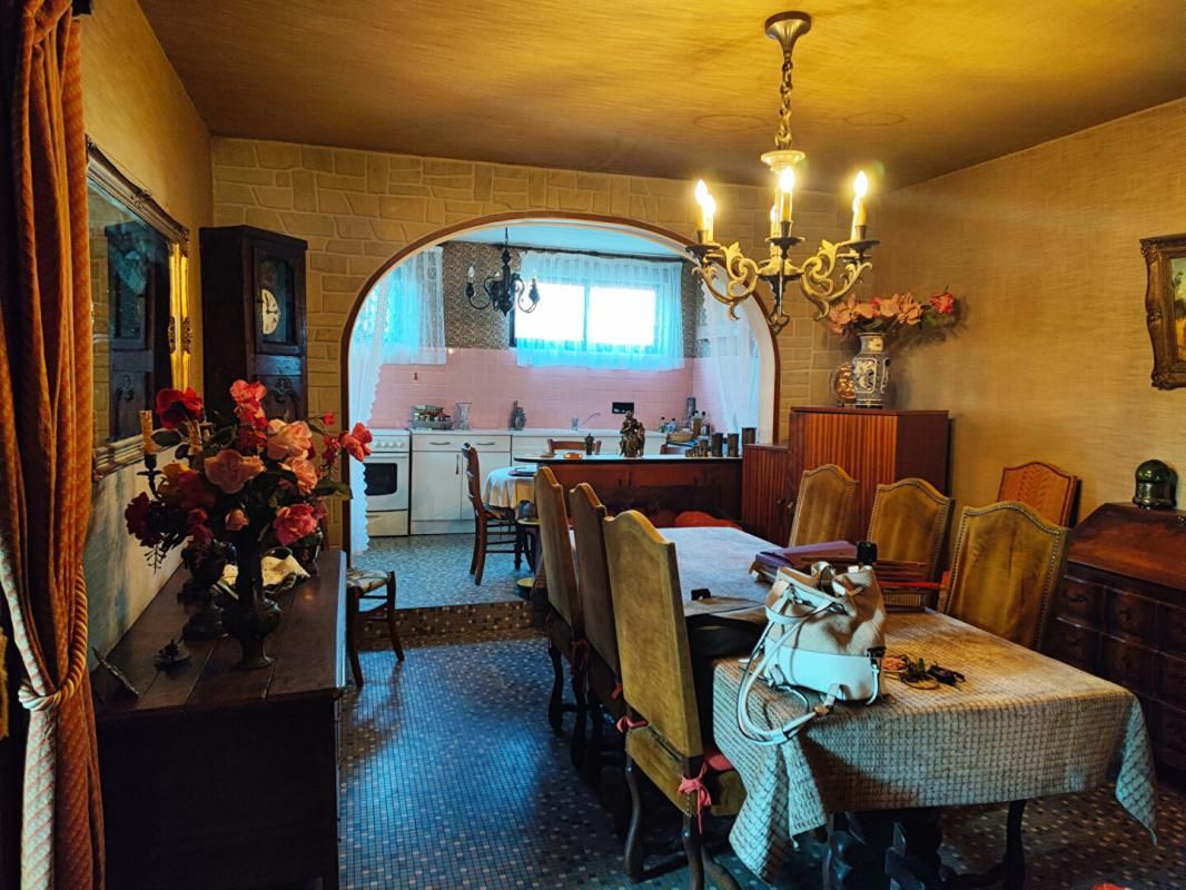 LOUDEAC LOUDEAC - Ensemble immobilier - Maison - Entrepôt 3