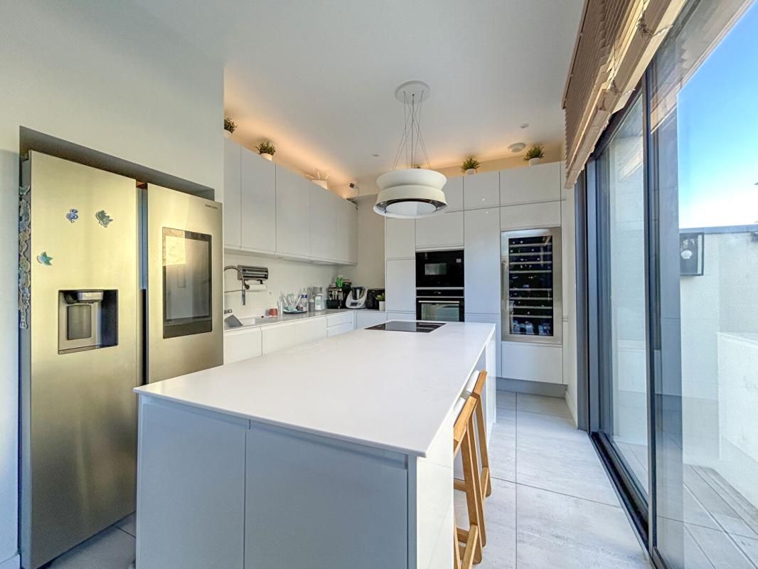 BORDEAUX Vente Maison 170m2 BORDEAUX (33800) 4