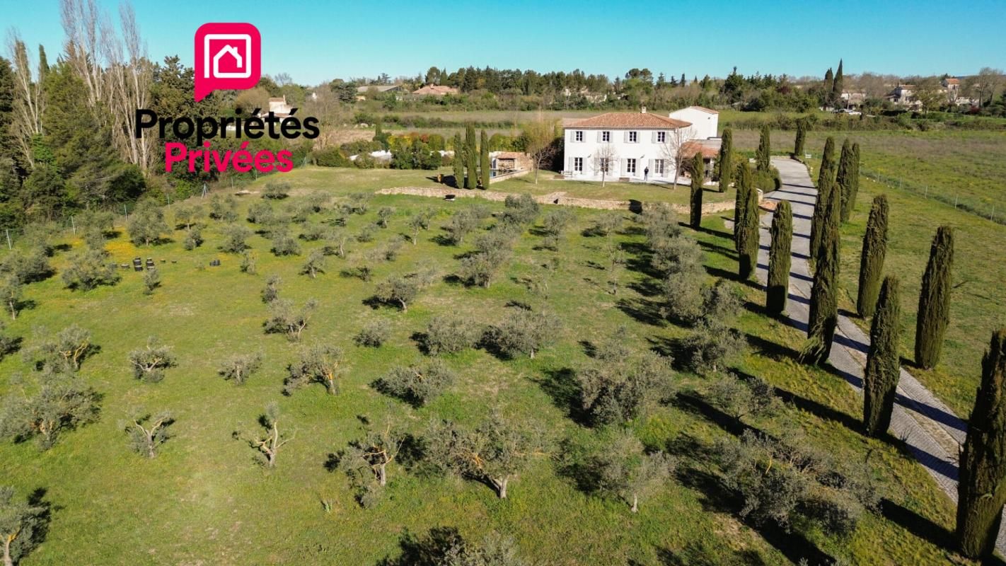 AIX-EN-PROVENCE Propriété d'exception à la vente à Aix-en-Provence 1