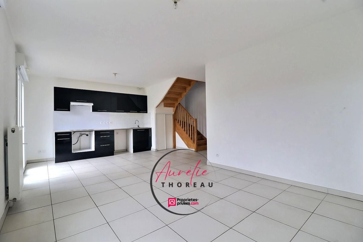 FLEURY-LES-AUBRAIS Maison, 3 chambres, jardin 1