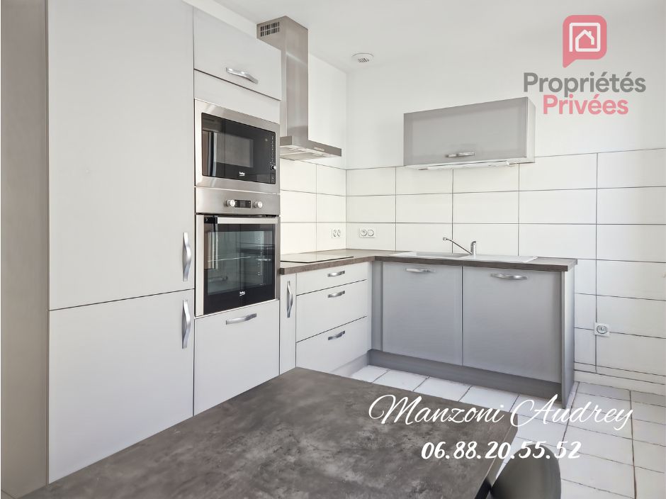 TROYES Appartement Troyes 6 pièce(s) 151 m2 3