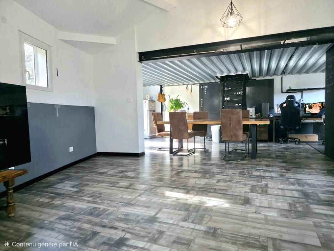 TOULON MAISON COUP DE COEUR  LUMIÈRE, VOLUMES & STYLE À LA SEYNE-SUR-MER 3