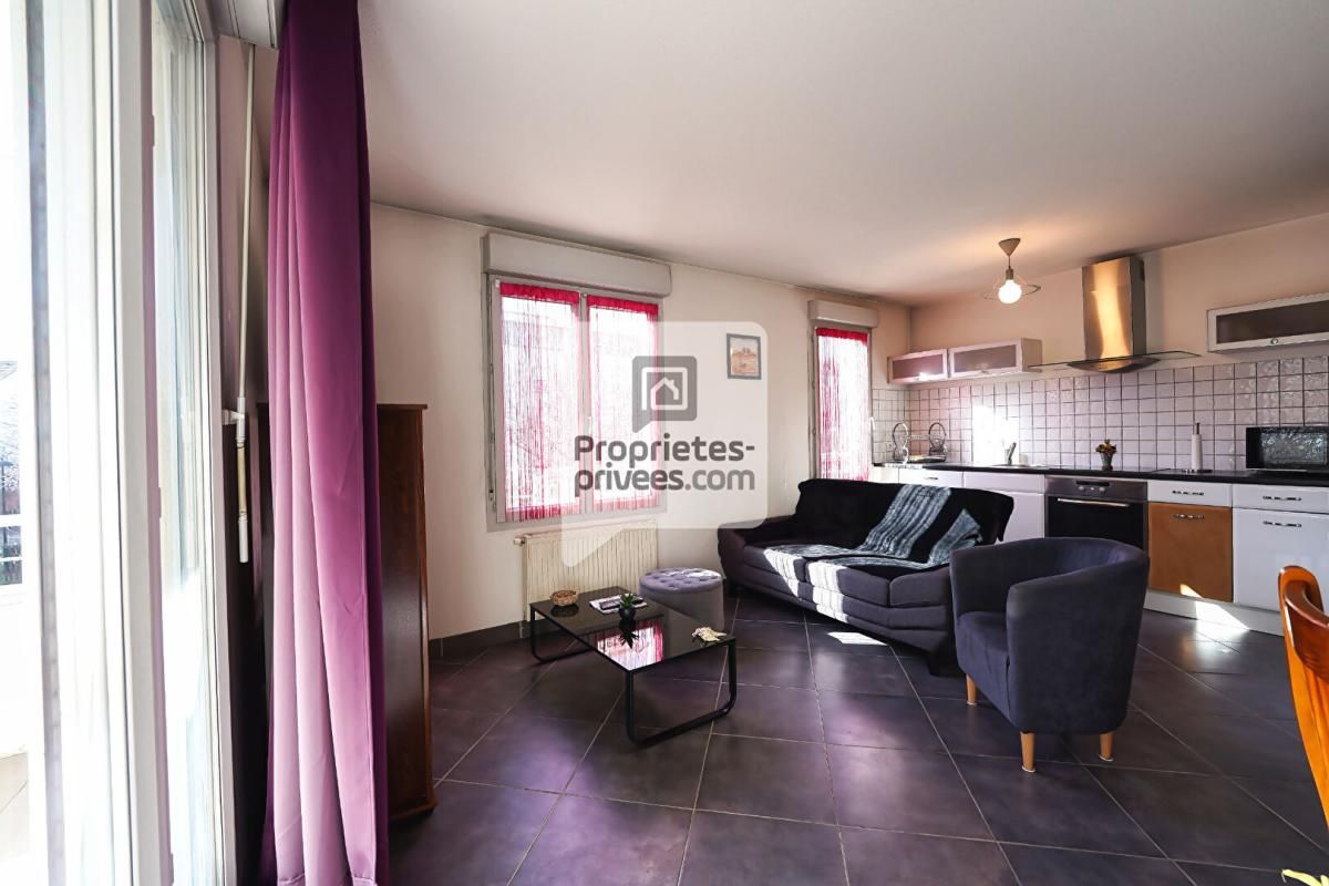 GRENOBLE GRENOBLE VIGNY-MUSSET Grand T2 de 58m2 + Balcon 4