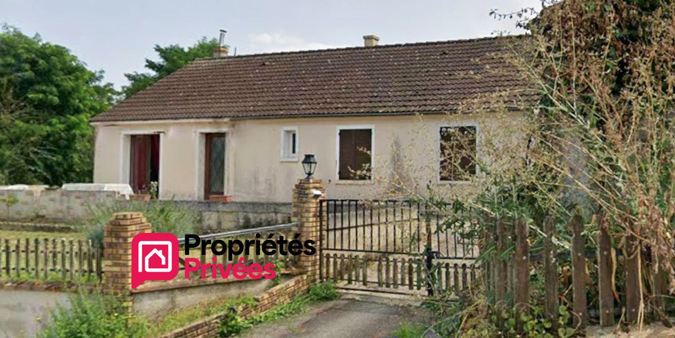 Maison de plain-pied 102 m² - 5 pièces - 4 chambres - dépendances - terrain 1630 m²