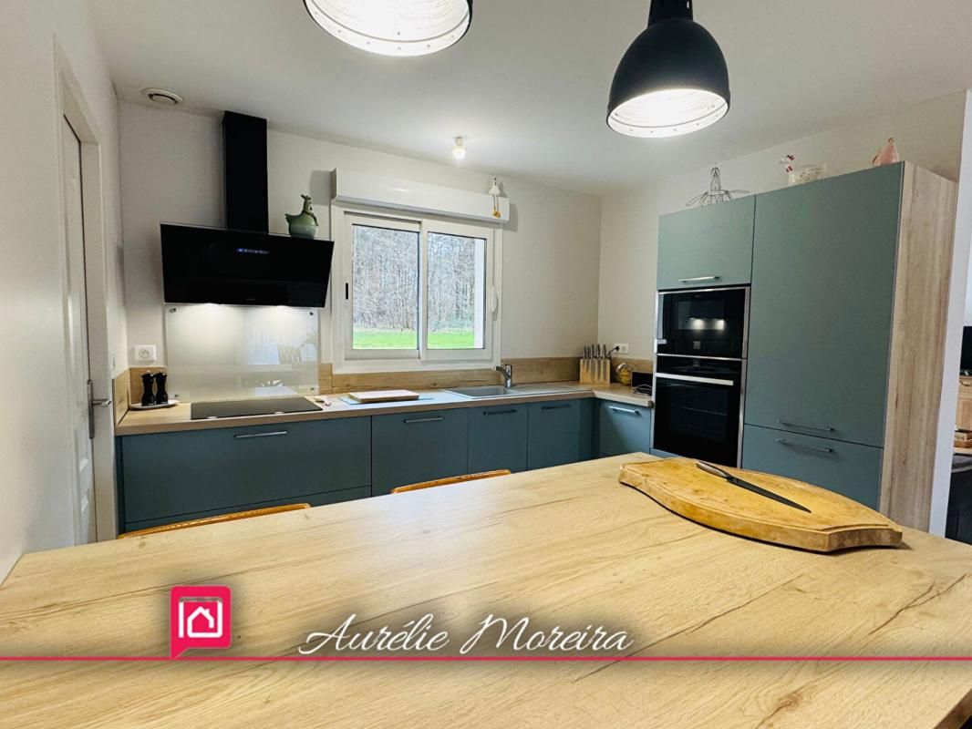 LASSAY-SUR-CROISNE Maison Lassay Sur Croisne 6 pièce(s) 177 m2 2