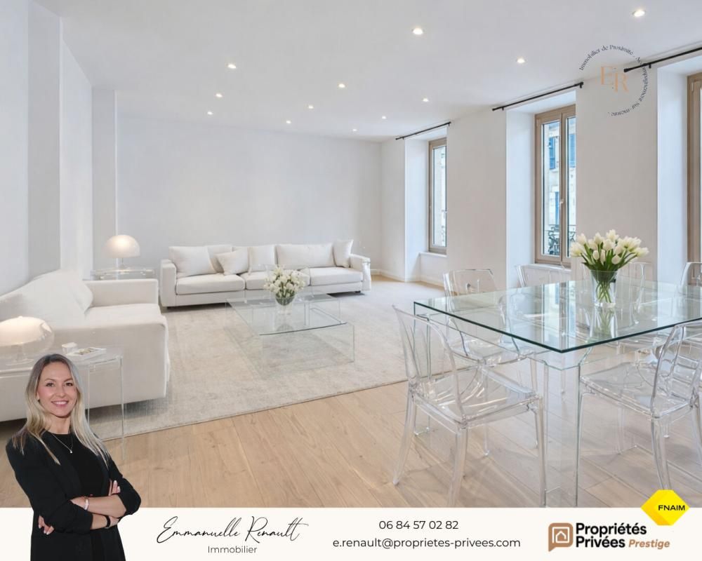 AURAY AURAY CENTRE Superbe appartement T4, 2 chambres, de 123,82 m² 1