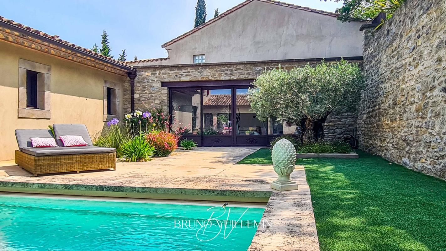 CARCASSONNE DEMEURE DE CHARME - ANCIENNE CAVE VITICOLE, RENOVATION COMPLETE 2