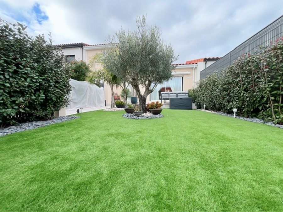 SAINT-CYPRIEN Magnifique maison de 2024 en R+1 de 95 m² sur un terrain deux faces piscinable 2