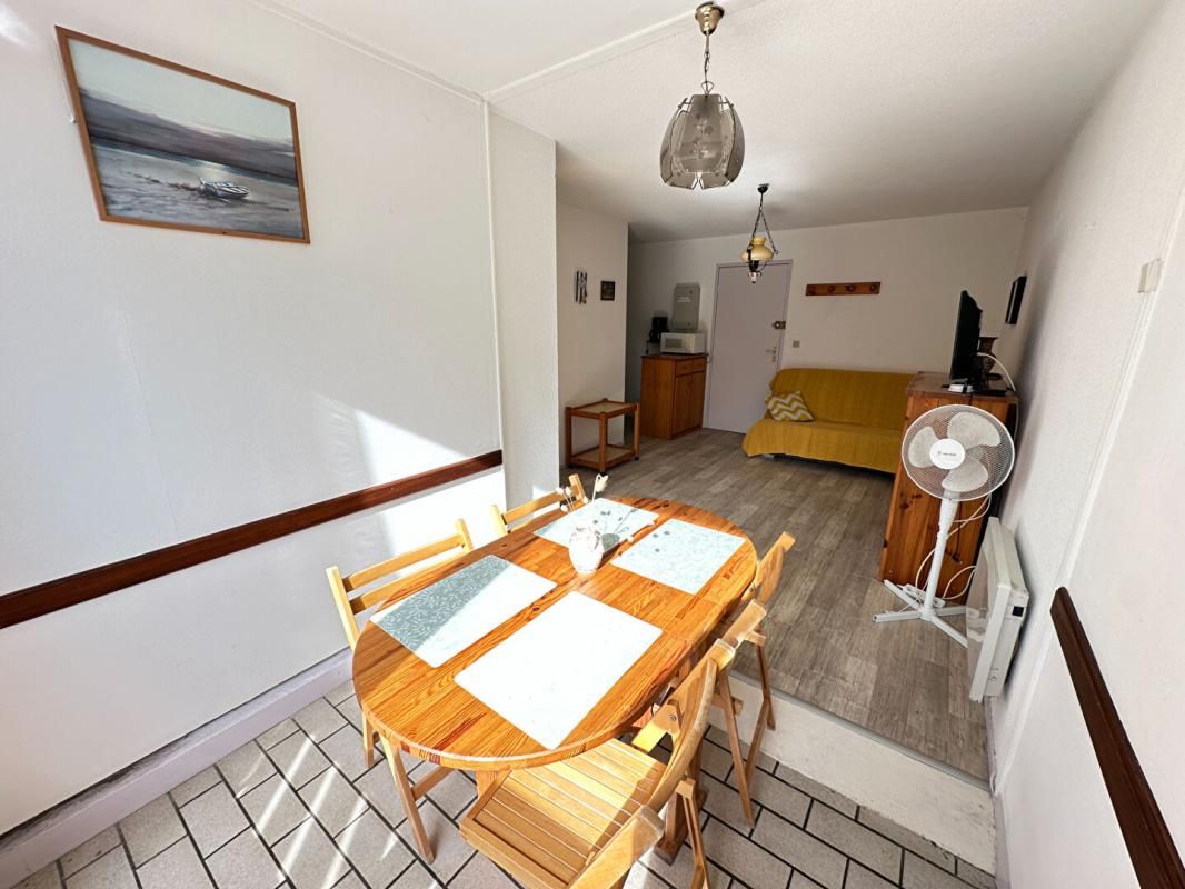 SAINT-GEORGES-DE-DIDONNE Appartement Saint Georges De Didonne 2 pièce(s) 31 m2 100 m plage 2