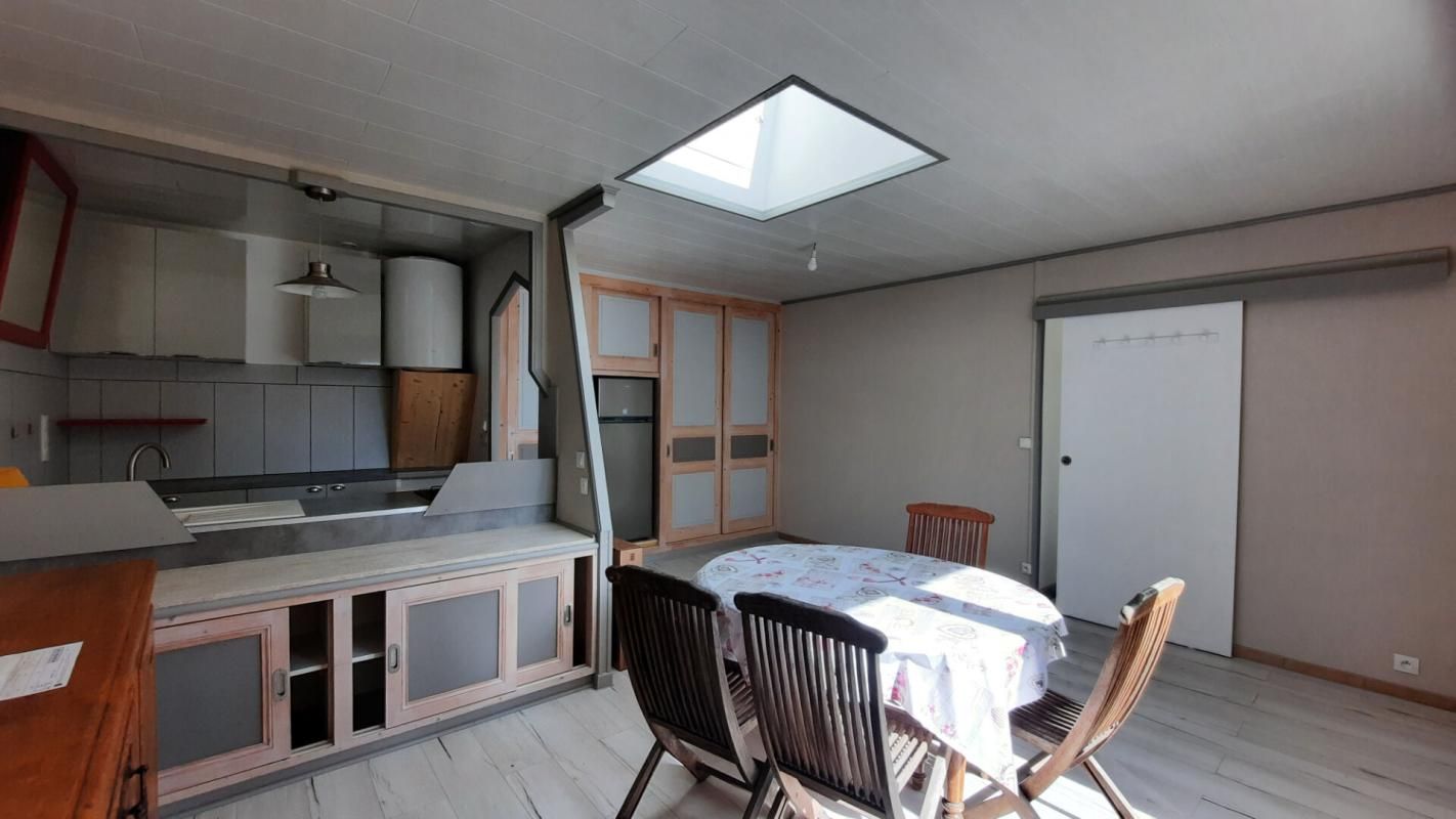 JONZAC Maison Jonzac 3 pièce(s) 69 m2 4