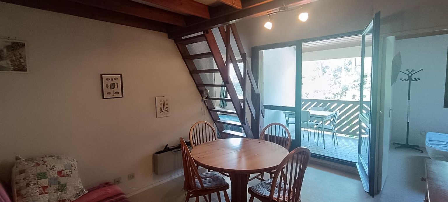 SAINT-GEORGES-DE-DIDONNE Gros potentiel :Appartement  3 pièce(s) Type T3+ 1