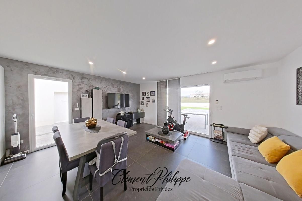 AIGUES-VIVES Villa Aigues Vives 4 pièces 85 m2 2